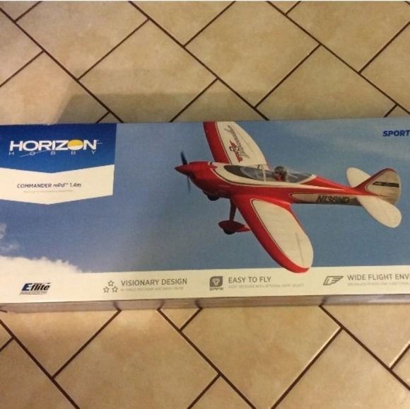 E-flite RC Airplane - Picture 1 of 1